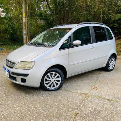FIAT IDEA 1.4 MPI ELX 8V FLEX 4P MANUAL FIAT IDEA 1.4 MPI ELX 8V FLEX 4P MANUAL